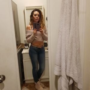 Meet your Posher, Lita